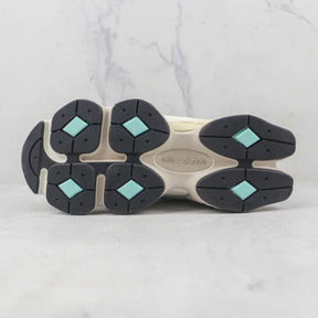 New Balance 9060 Sea Salt