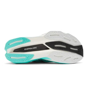 New Balance Fuelcell SC Elite V4