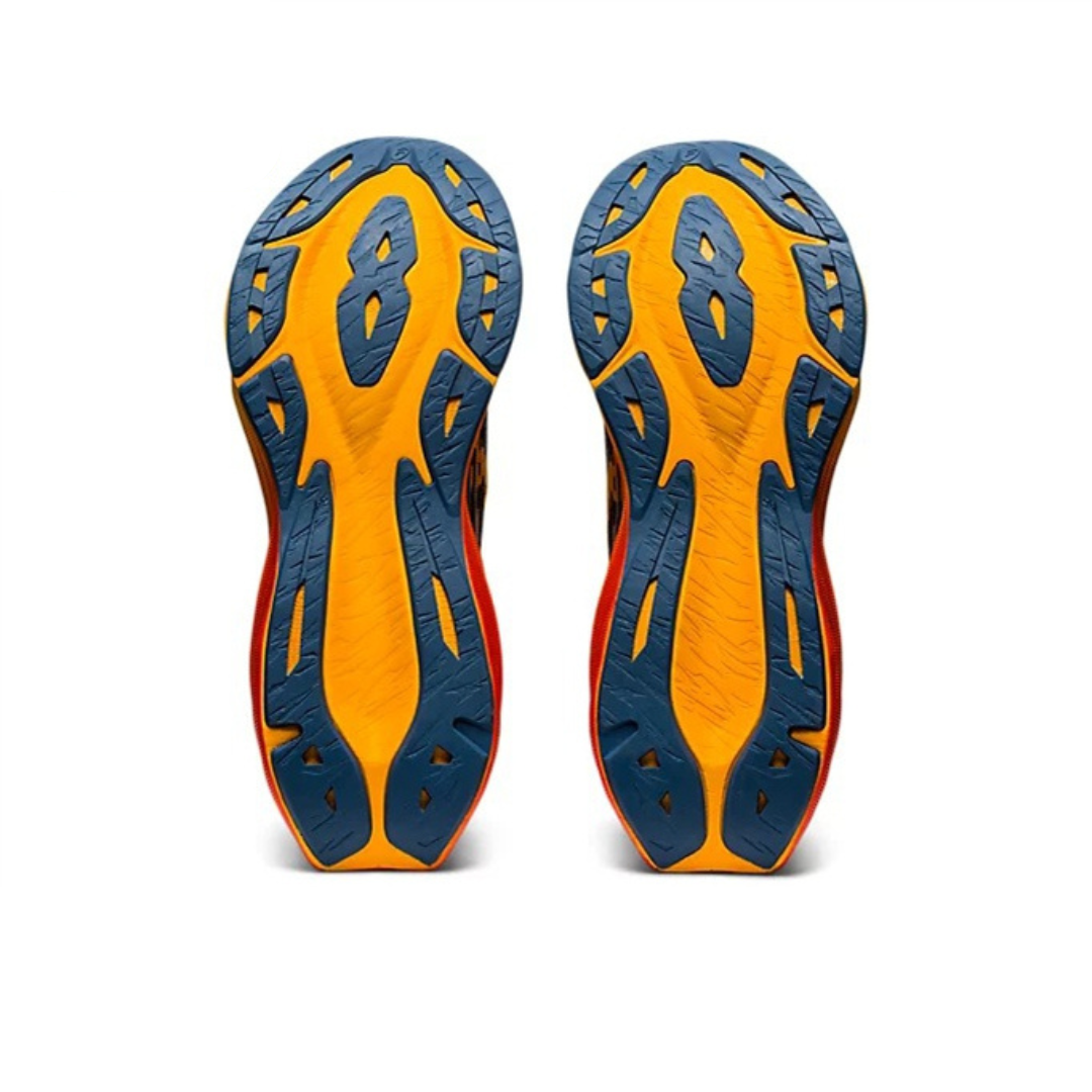 Asics NovaBlast 3 Preto com Vermelho e Laranja