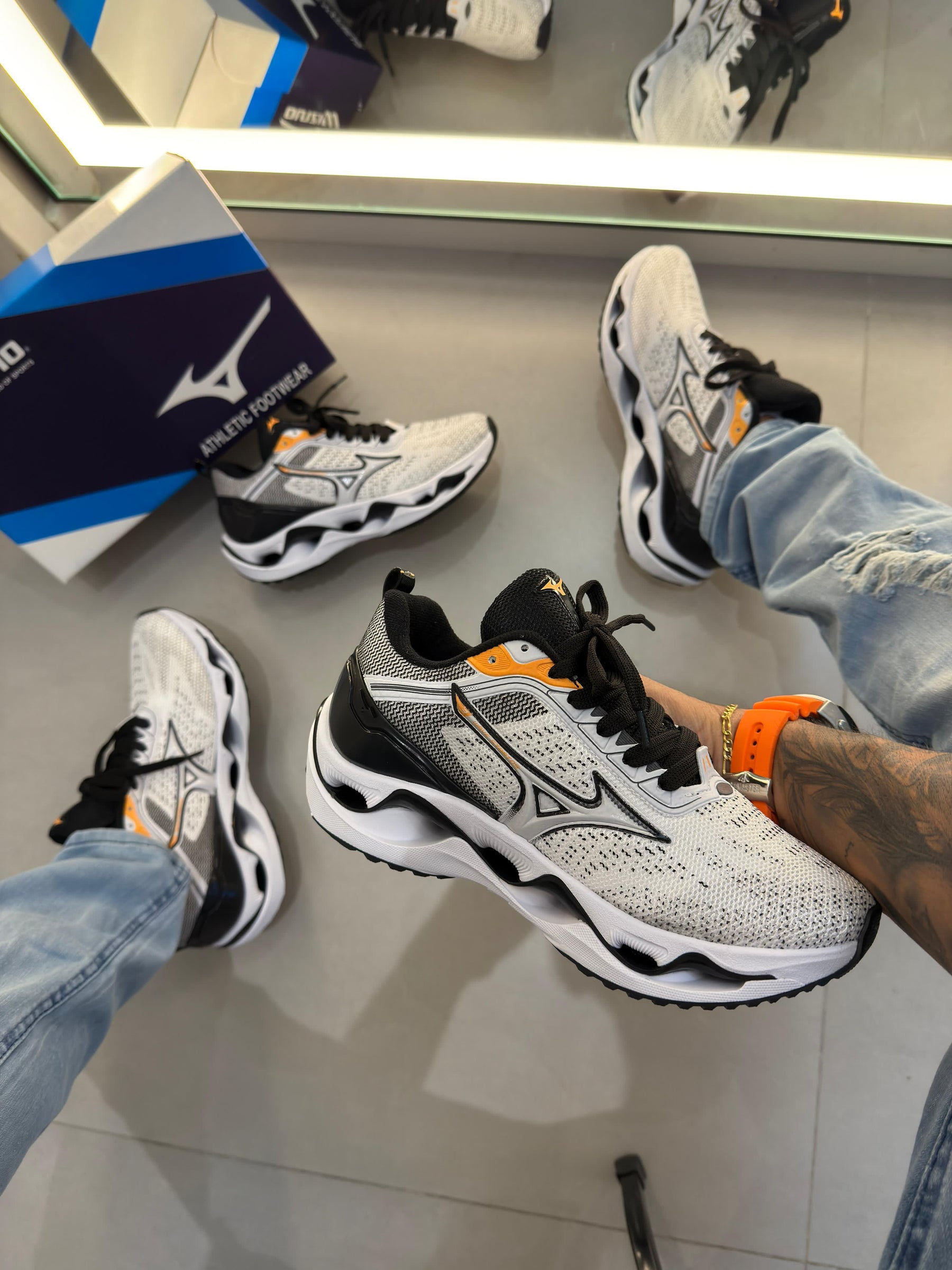 OFERTA RELAMPÂMPAGO 60%OFF -  Mizuno Wave Stratos 3