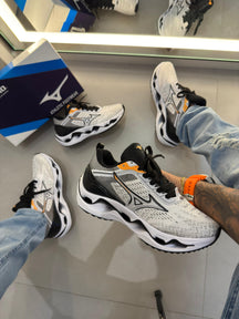 OFERTA RELAMPÂMPAGO 60%OFF -  Mizuno Wave Stratos 3