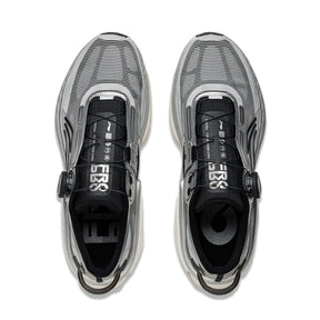 Tênis de corrida anti-deslizamento